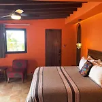 Jonathans Lugar At Villa Amistad - Charming 1Br In The Heart Of Puerto Vallarta