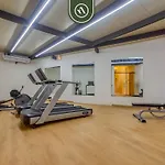 Brand New 1Br Apt Right Next To City Center - Pool