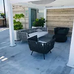 Luxurious Oceanfront Condo With Unmatched Panoramic Views