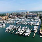 Luxurious Oceanfront Condo With Unmatched Panoramic Views