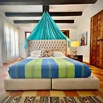 Casa Da Lusso Mexican Style Hacienda