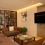 Gorgeous 15 Floor Grand Venetian
