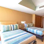 Grand Venetian 1104