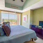 Grand Venetian 1104