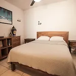 Hermoso Condo Frente Al Mar