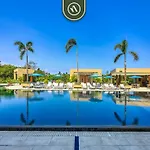 Luxury 2 Bedroom Condo Near Golf Courses And Marina - Pool