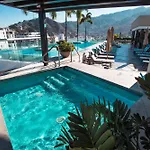Featured On Hgtv, Mountain Views, Rooftop Pool At Zenith In Old Town