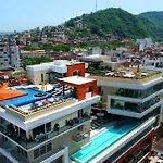 Pavilion Condo - 2 Pools, 2 Hot Tubs, Gym, Bbq