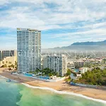 Harbor 12005 Huge Unit 2 Balconies Beachfront By Moikkarentals