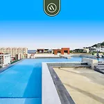 Luxurious 2Br Condo In Zona Romantica Pool Gym