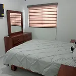 Fw Peninsula Rental