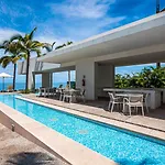 2 Bedroom Ocean View Penthouse At Harbor 171 With Lux Amenities