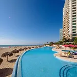 910-3000 Grand Venetian P.V.