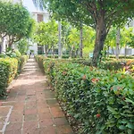 Condo Versalles