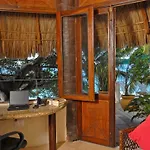 Casa De Las Palapas