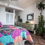 Condo-Villa-Las-Brisas-6