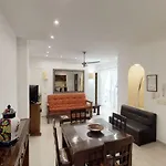 Condominio Andales On The Bay