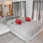 Studio Plaza Marina