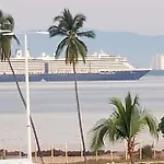 Hostel Boutique Vallarta