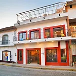 Hostal Ten To Ten Puerto Vallarta