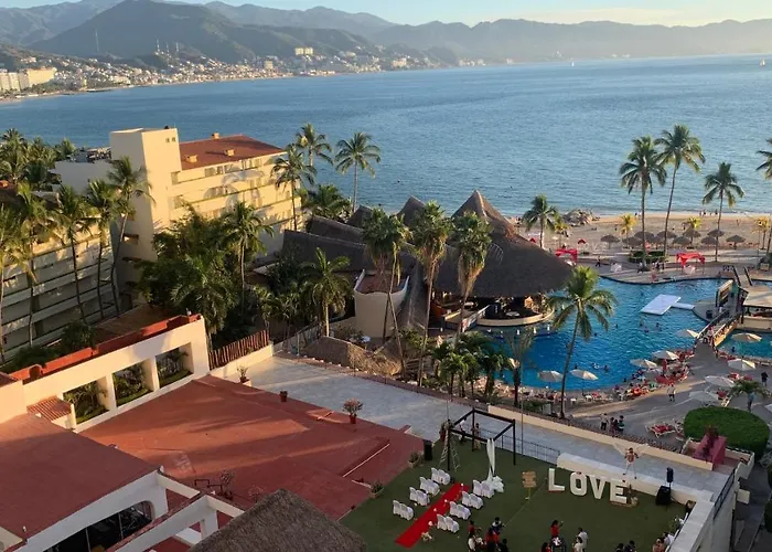 Hermoso Condo Frente Al Mar