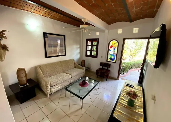 \'Cielito\' House Near Macroplaza