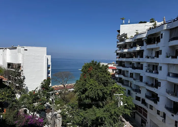 New Listing Zona Romantica, 2Bd, 3 Bath Condo