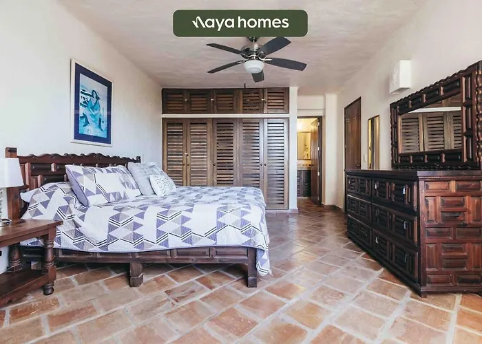 Ocean View 2Br Condo-Balcony-Beach-Pool