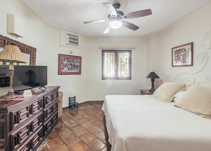 Vista Del Sol-908-Pv