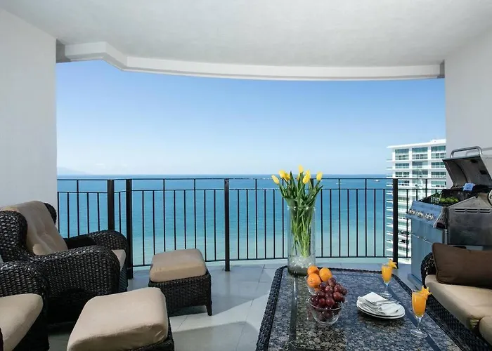 Grand Venetian Beachfront Condo