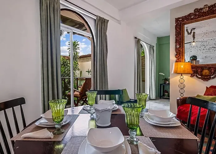 Studio Romantique - Tropical Garden