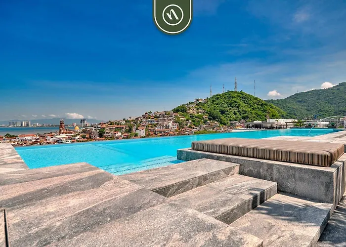 Amazing 1 Bedroom Condo With Terrace - Rooftop Pool