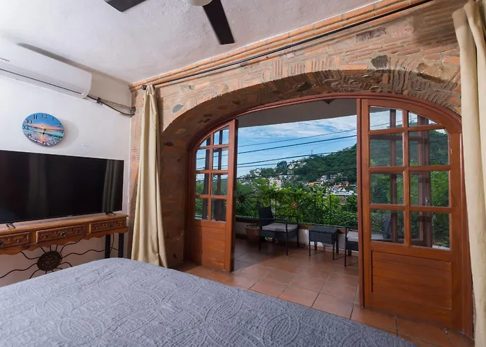 Charming 2Bdr Romantic Zone Pool With View