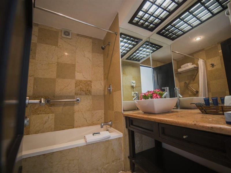 Vera Hotel