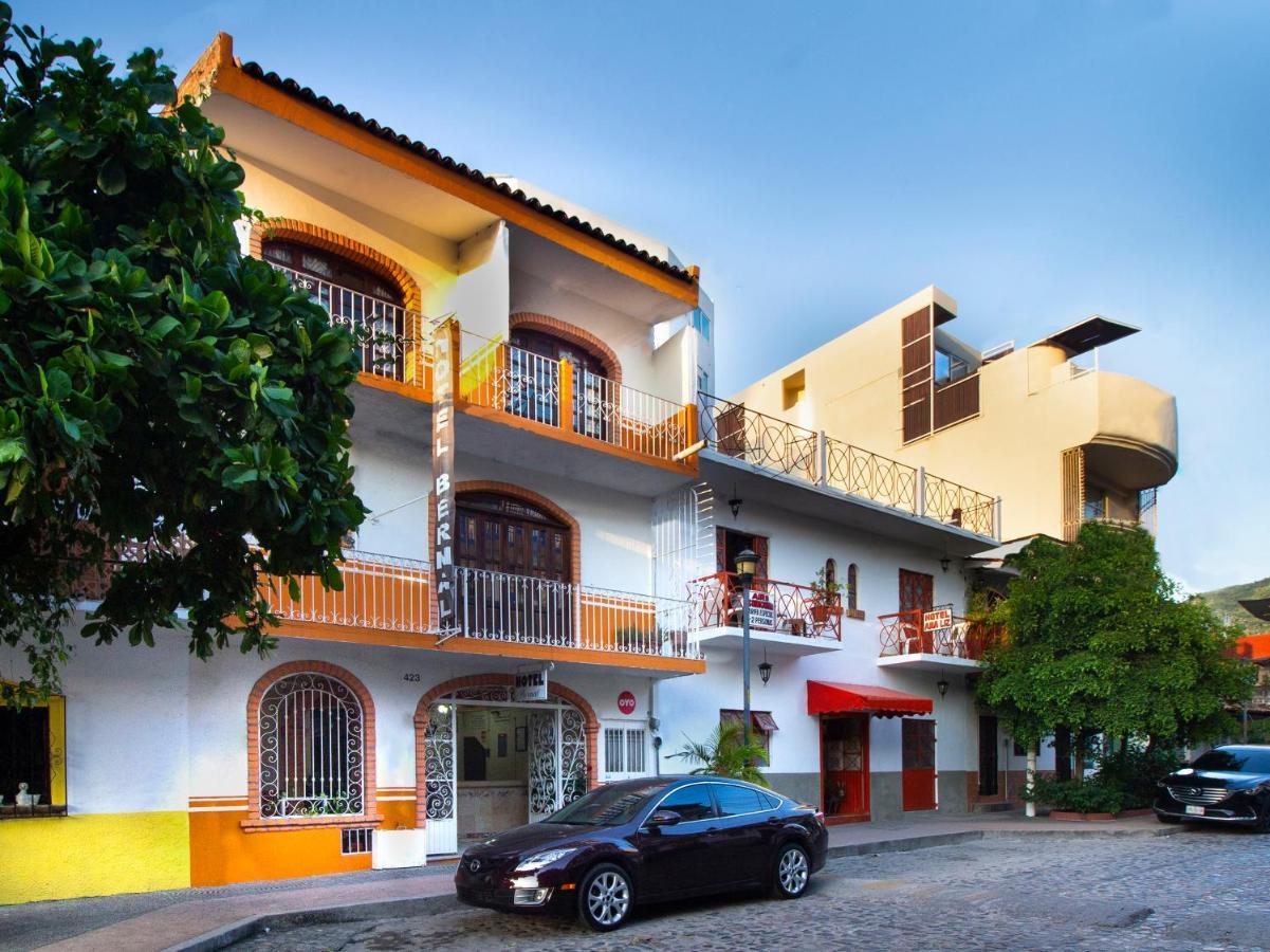 Hotel Oyo Bernal 2*