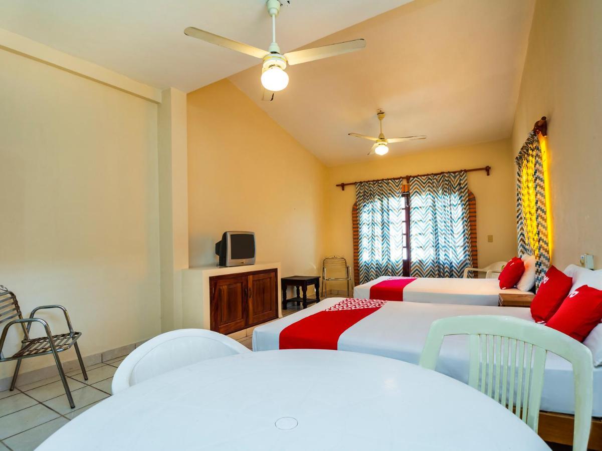 Oyo Bernal Hotel Puerto Vallarta