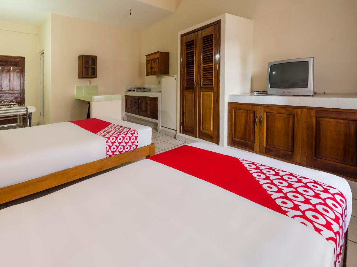 Oyo Bernal Hotel 2*