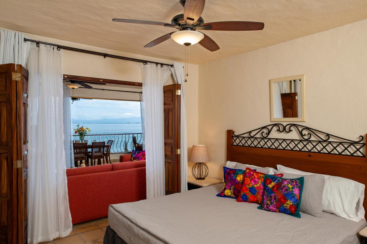 Aparthotel Ocean Front, 3 Bedroom, 3 Bathroom, Casa Natalia, Playa Esmeralda Puerto Vallarta