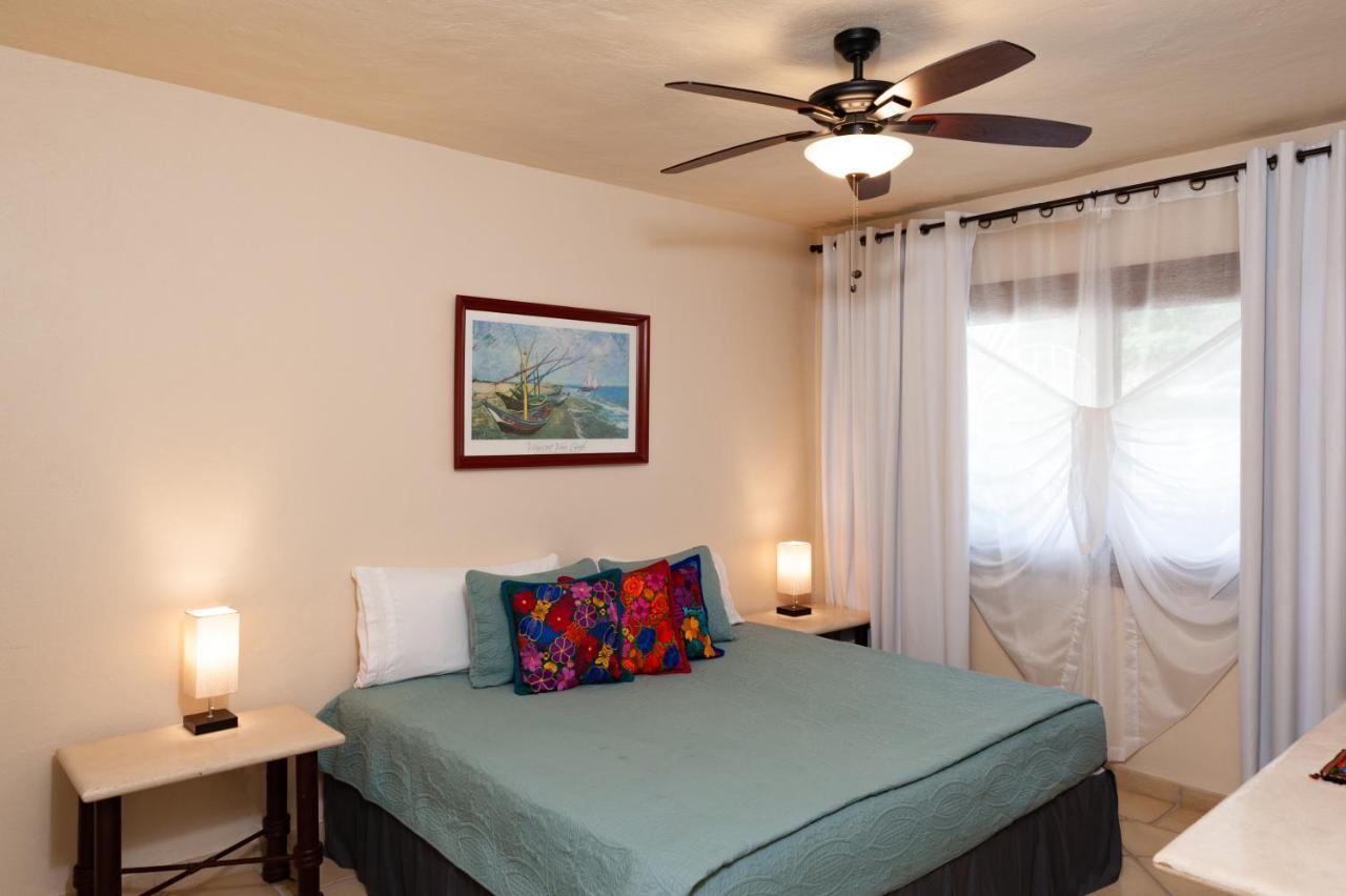 Ocean Front, 3 Bedroom, 3 Bathroom, Casa Natalia, Playa Esmeralda Aparthotel Puerto Vallarta