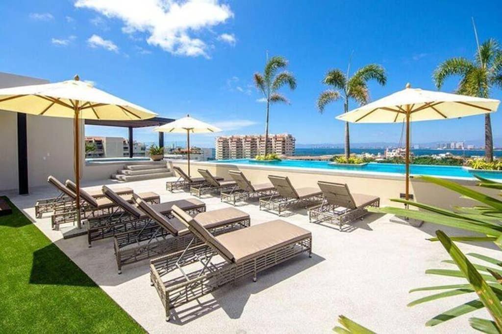 Zenith 601, Zona Romantica, 2 Balconies With Incredible Views, Rooftop Pool