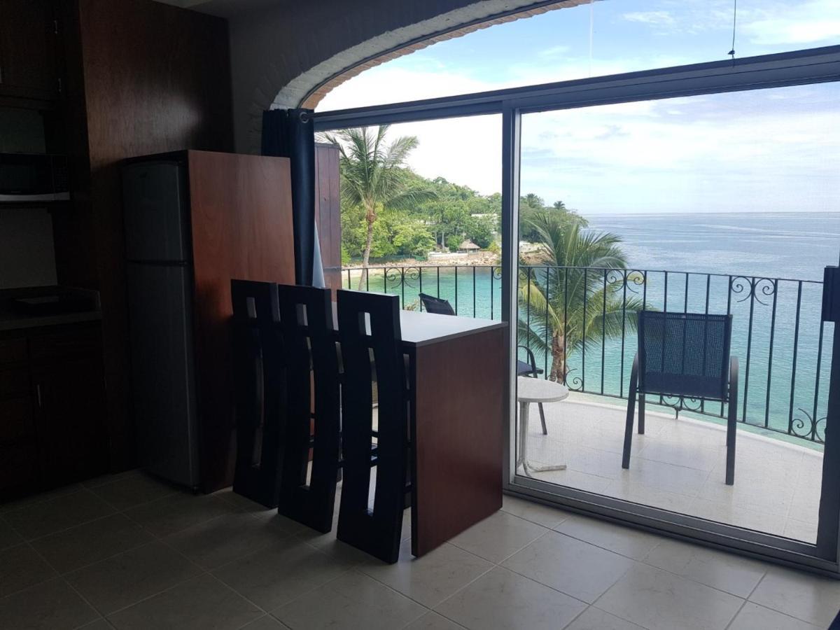 Hotel Condominio En Playa Con Alberca, Restaurante Y Gym