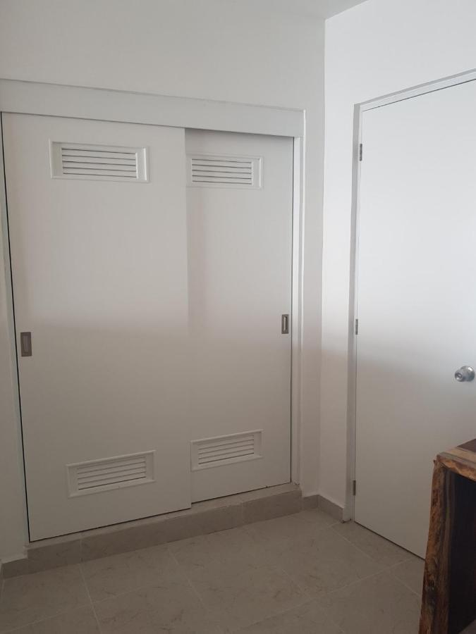 Condominio En Playa Con Alberca, Restaurante Y Gym Hotel 2*