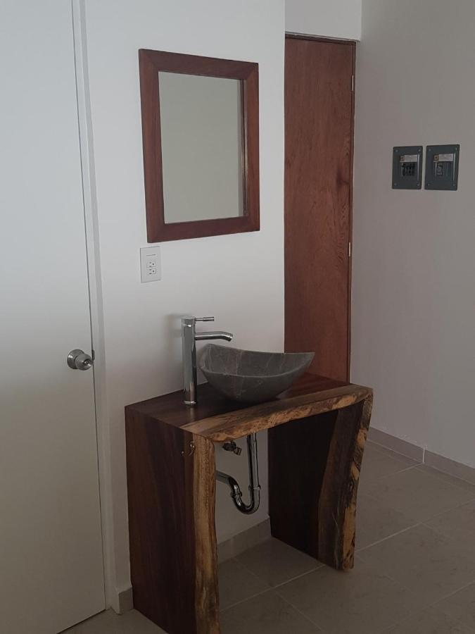 Condominio En Playa Con Alberca, Restaurante Y Gym Puerto Vallarta