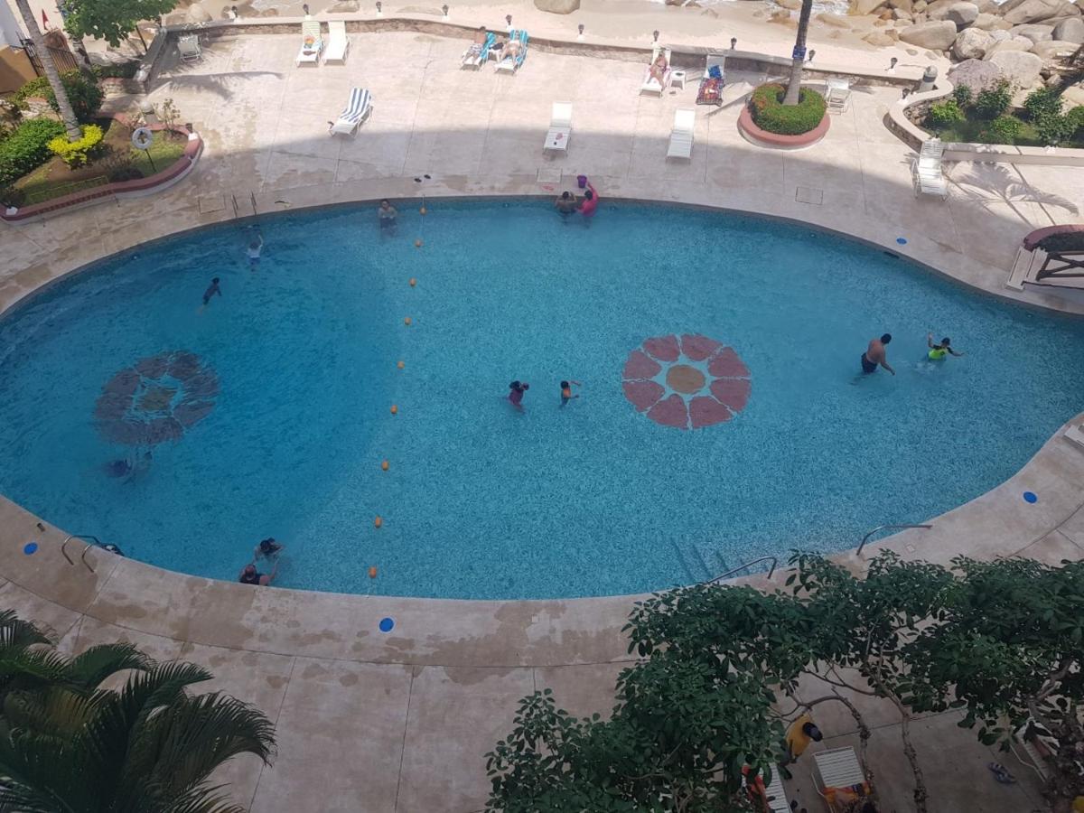 Condominio En Playa Con Alberca, Restaurante Y Gym Hotel 2*
