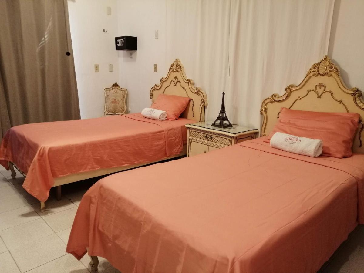 Casa Adriana Hostel