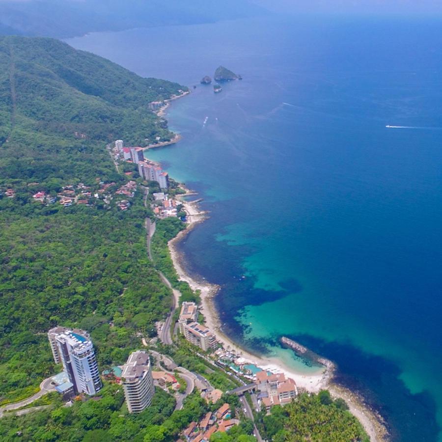 At Garza Blanca Preserve & 5* Puerto Vallarta