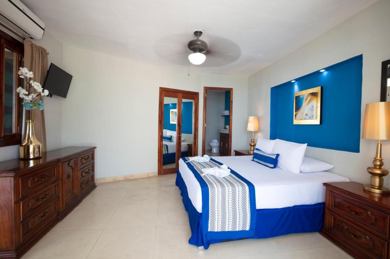 Hotel Blue Chairs Beachfront - Adults Only 3*