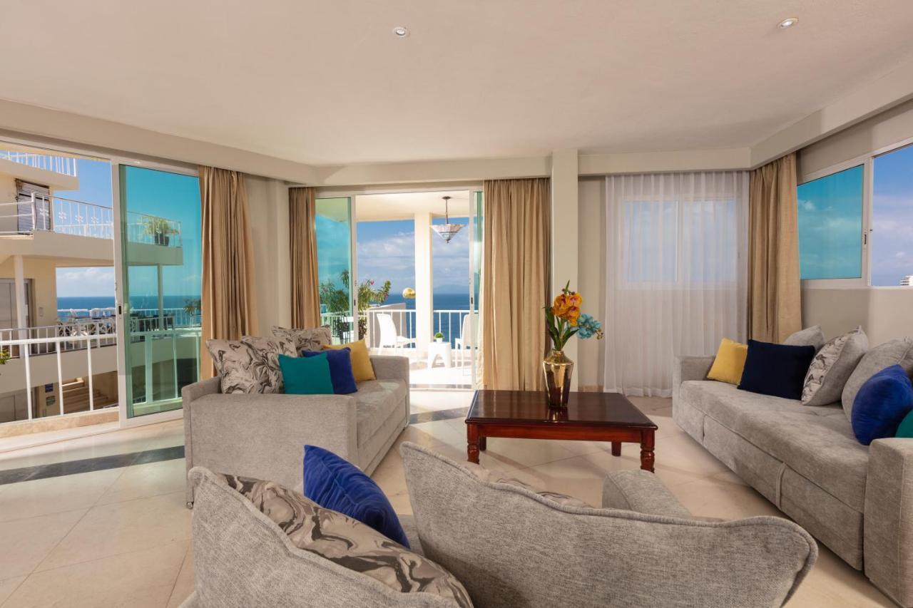 Blue Chairs Beachfront - Adults Only Hotel 3*
