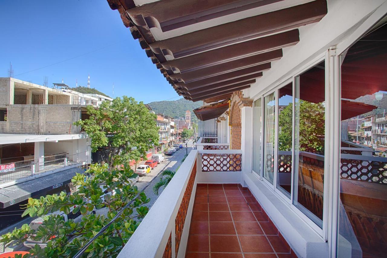La Iguana Vallarta Lgbt Adults Only - Romantic Zone - Party Clubbing Street Hotel