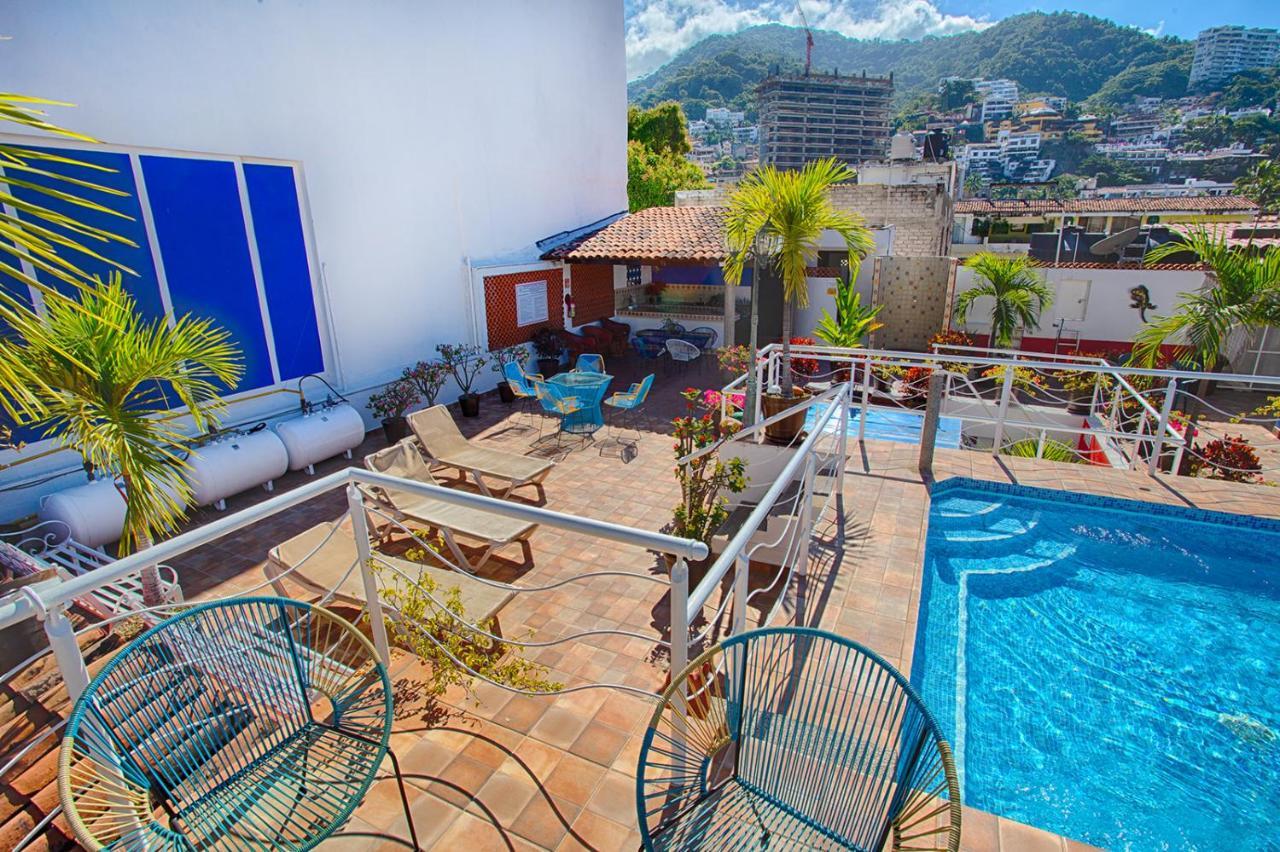 La Iguana Vallarta Lgbt Adults Only - Romantic Zone - Party Clubbing Street Hotel Puerto Vallarta
